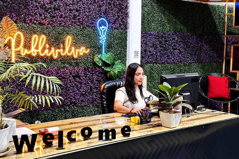 contactanos publivilva